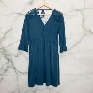 Francesca’s Teal Lace Dress Size Large